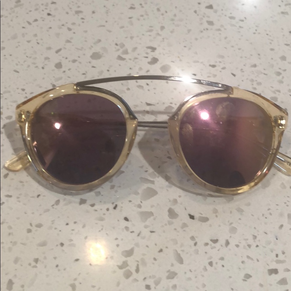 Westward learning sunglasses
